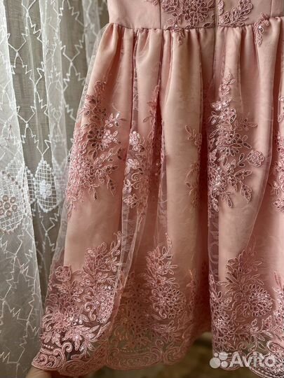 Вечернее платье