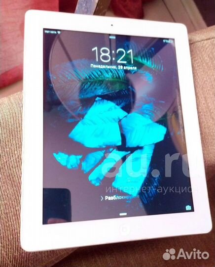 Планшет iPad 2 wi-fi 3G White