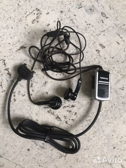 Наушники Nokia разные