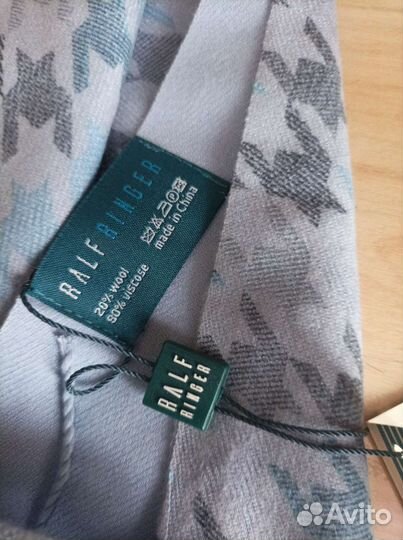 Шарфы и палантины