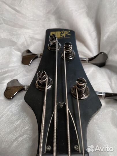 Бас гитара ibanez sr840 japan