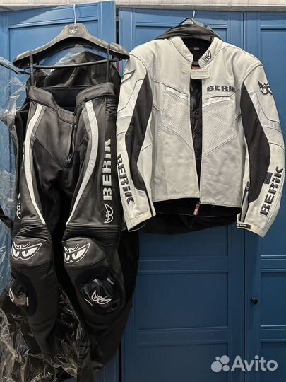 Мотокомбинезон раздельный кожаный