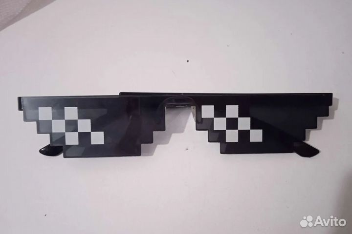 Очки пиксельные