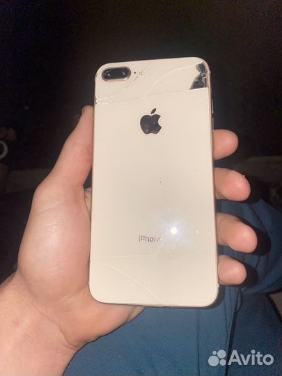 Телефон iPhone 8 plus
