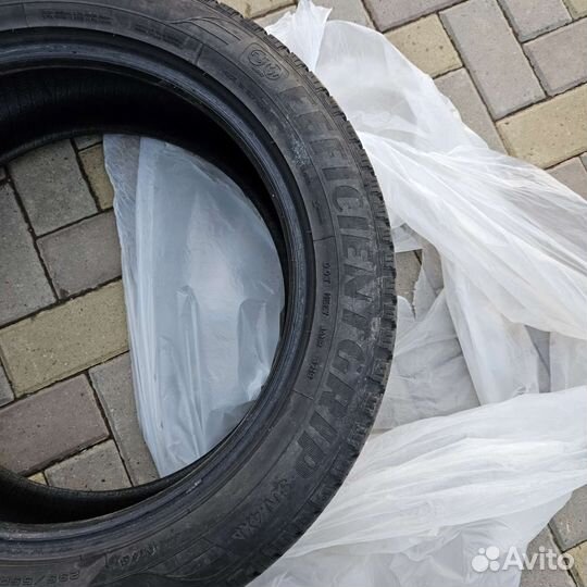 Goodyear EfficientGrip SUV 4x4 235/55 R19 105V