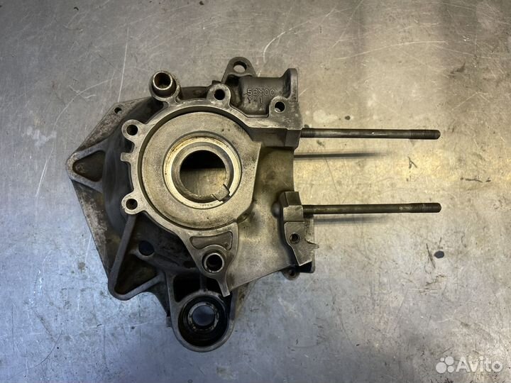 Картер Yamaha Jog 5BM Правая половина Оригинал