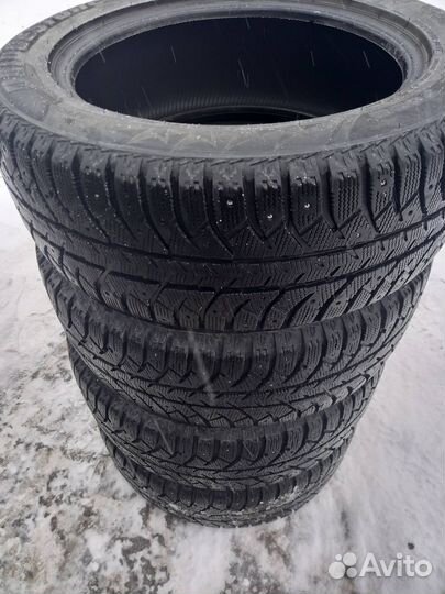 Bridgestone 613V 235/55 R18