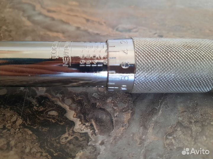 Динамометрический ключ deko