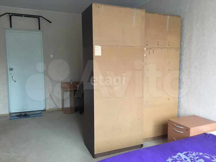 Комната 21 м² в 3-к., 2/8 эт.