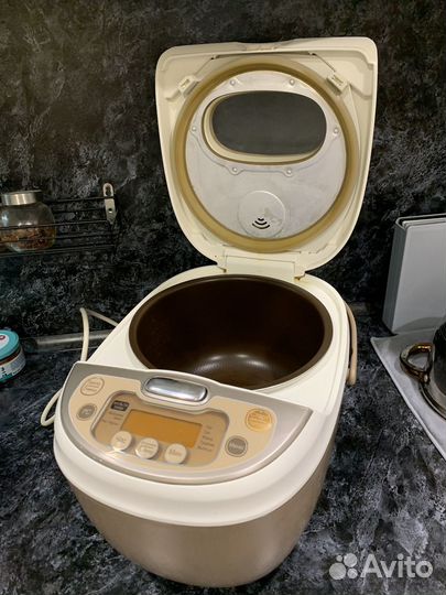 Мультиварка redmond