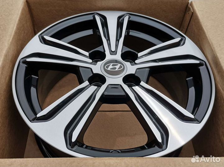 Hyundai Solaris, Kia Rio R15 новые