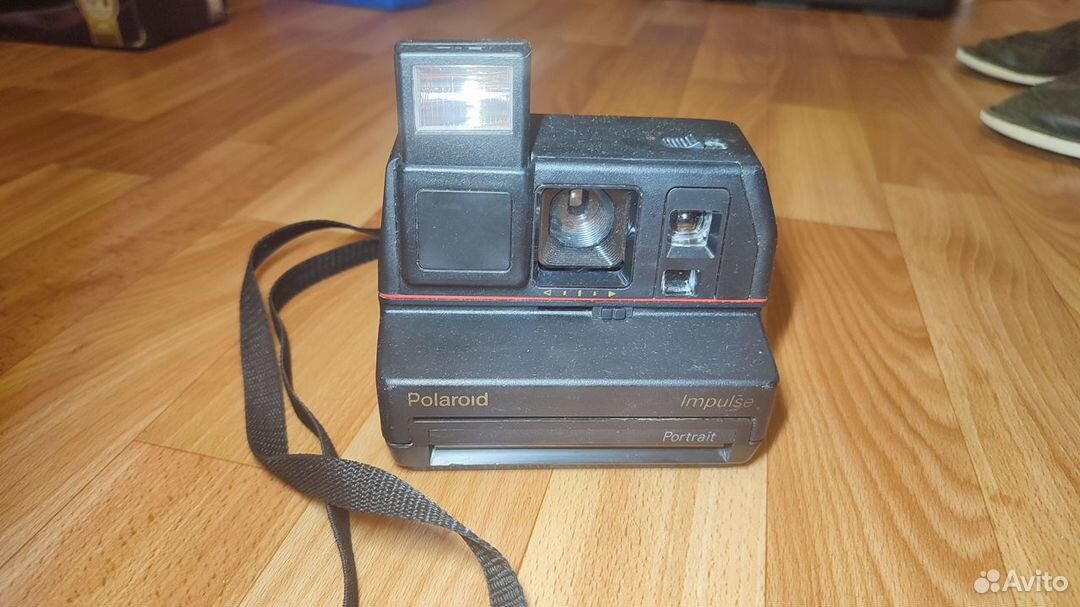 Polaroid impulse