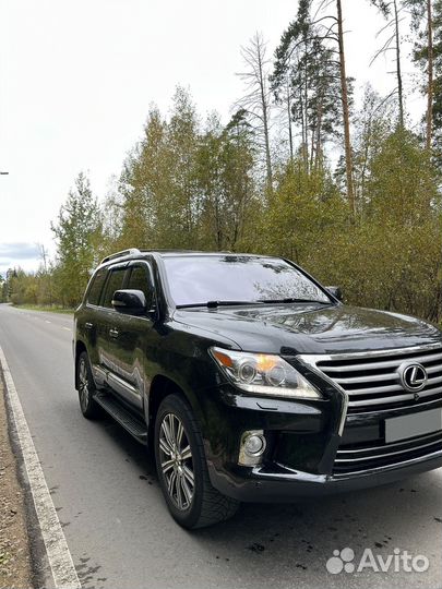 Lexus LX 5.7 AT, 2013, 229 000 км