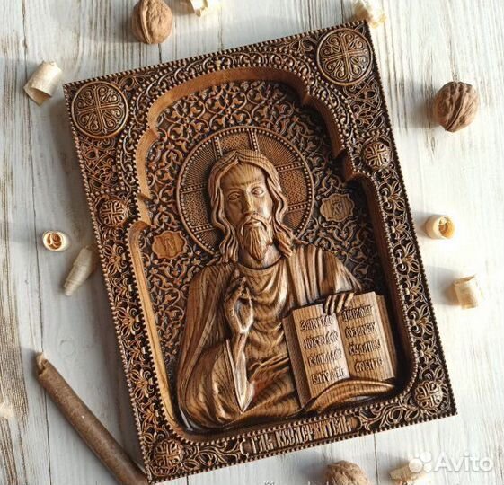 Резные иконы из дерева