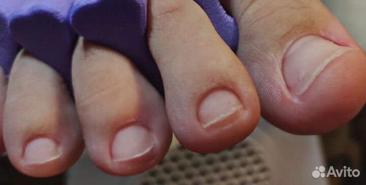 Маникюр и педикюр