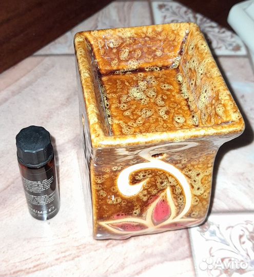 Подставка для свечи с емкостью для арома масел