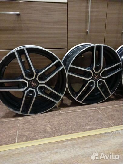 Литые диски r15 5x105