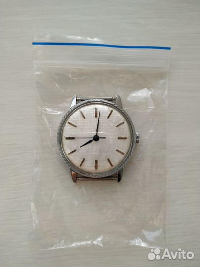 Часы Ракета