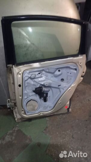 Дверь задняя правая VW Пассат B5