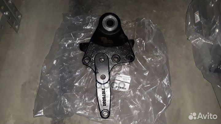 Кронштейн передней рессоры задний левый 10.0731