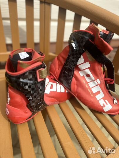 Лыжные ботинки alpina коньковые