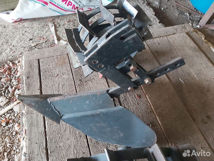 Плуг для культиватора