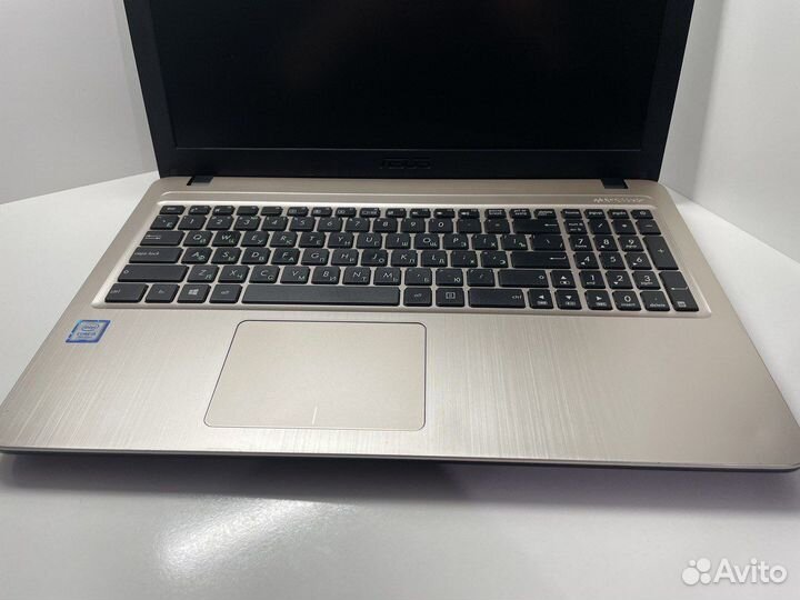 Asus F540UB FHD/Intel Core i3-7020U/Nvidia GeForce