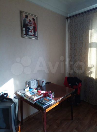 Комната 21 м² в 3-к., 4/4 эт.