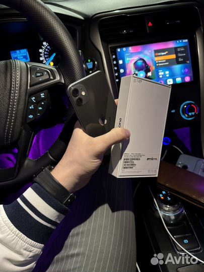 iPhone 11, 256 ГБ