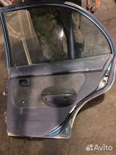 Дверь задняя правая Hyundai Accent 1997