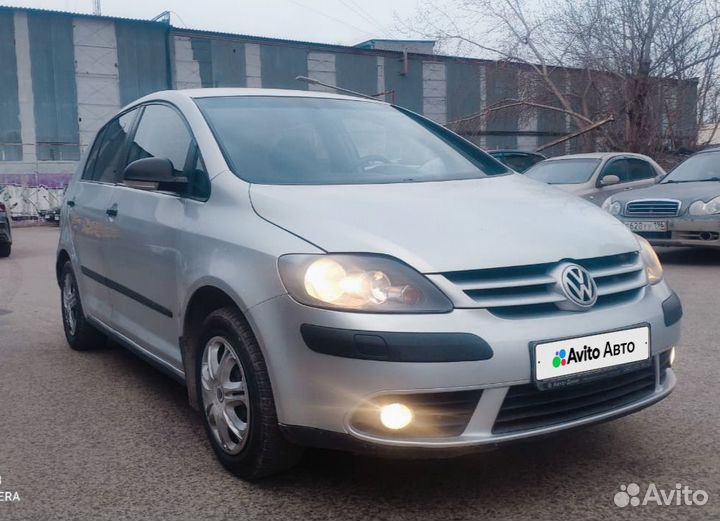 Volkswagen Golf Plus 1.6 МТ, 2008, 192 000 км