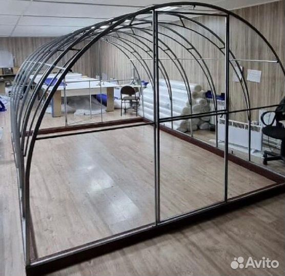 Теплица из поликарбоната