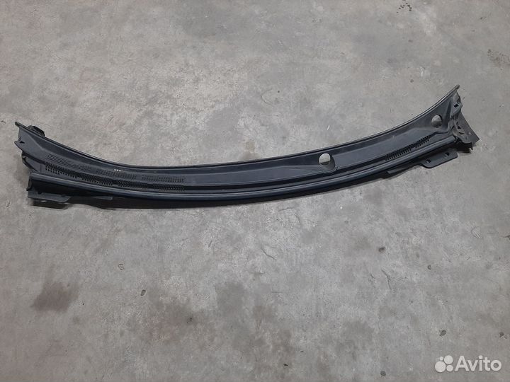 Жабо Mitsubishi Lancer 2002-2010 левый руль