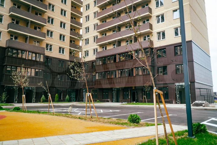 Торговая площадь в ЖК Ракурс, 53.3 м²