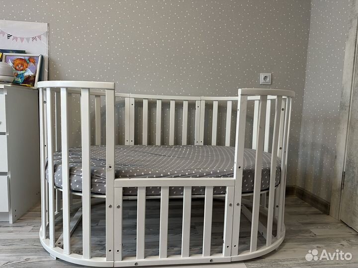 Детская кровать трансформер круглая