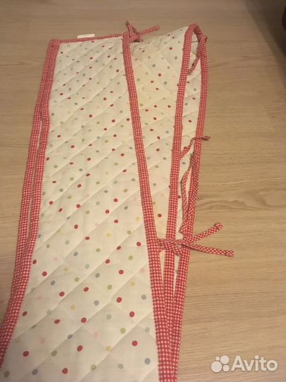 Бортик для детской кроватки