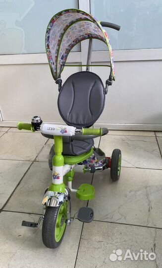 Детский велосипед с родительской ручкой