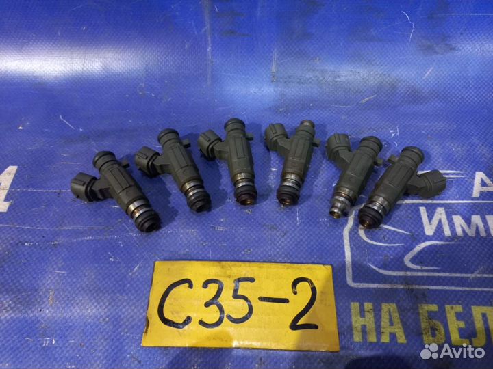 Форсунка топливная nissan laurel C35 RB25DE