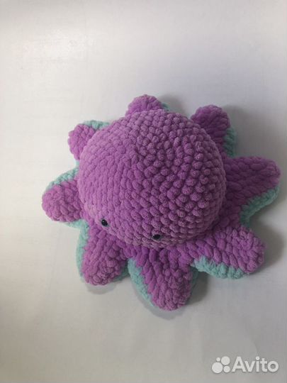 Вязаная игрушка Осьминожка перевертыш амигуруми