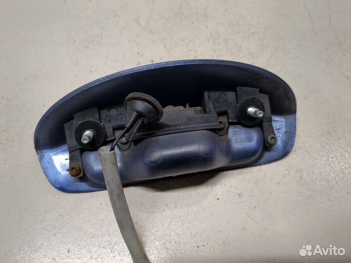 Кнопка багажника Nissan Micra K12E, 2005