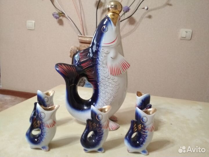 Антиквариат Продаю набор фарфоровых статуэток 