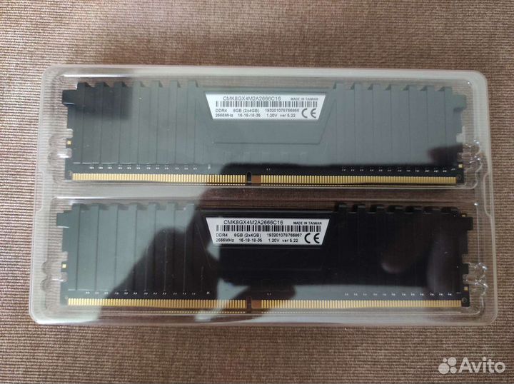 Corsair Vengeance LPX DDR4 2x4Гб 2666Гц