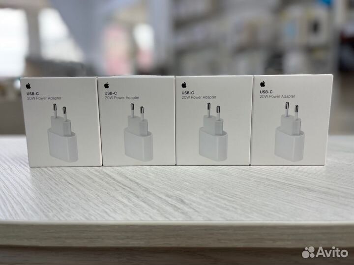 Адаптер Apple USB-C 20 W / Оригинал