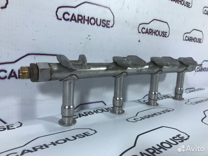 Рампа топливная Volkswagen Golf 6 1.2 CBZ