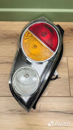 Фонарь задний левый