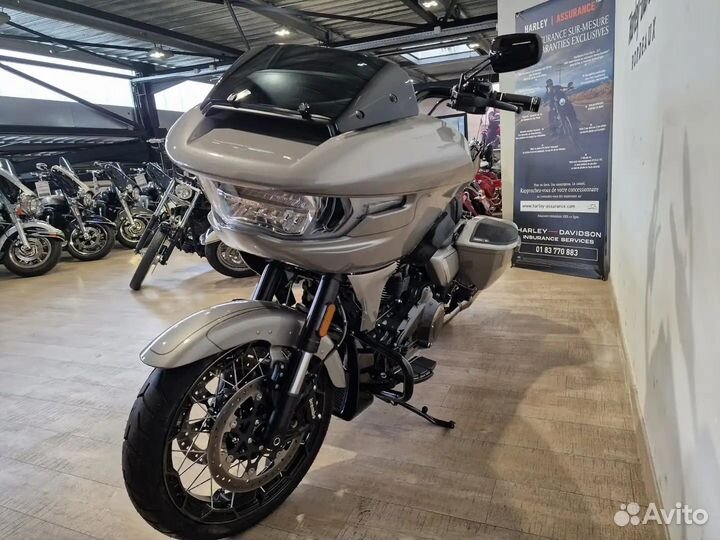 Harley-Davidson CVO Road Glide 2023 года