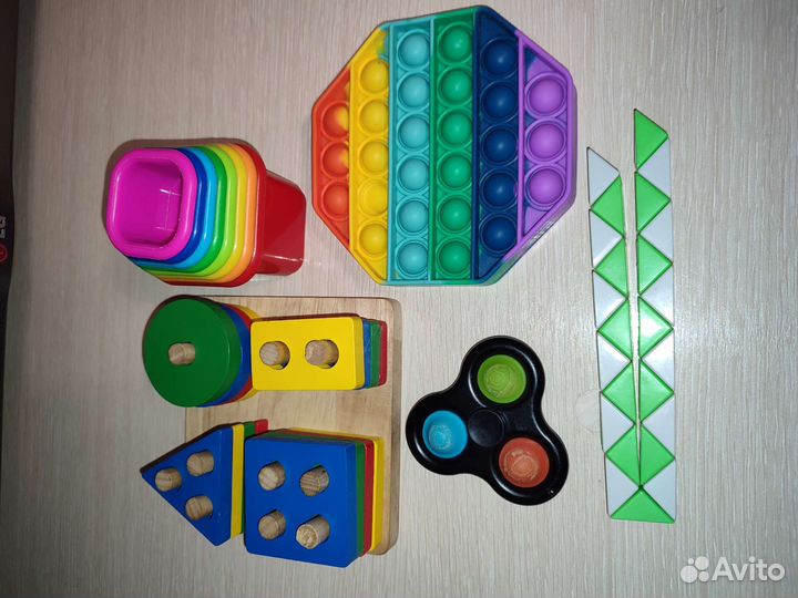 Игрушки разные