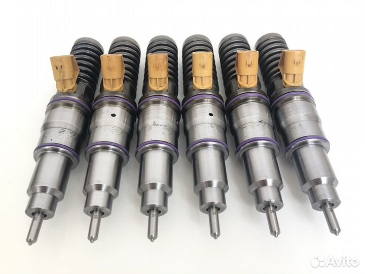 Насос форсунки volvo d12 20430583