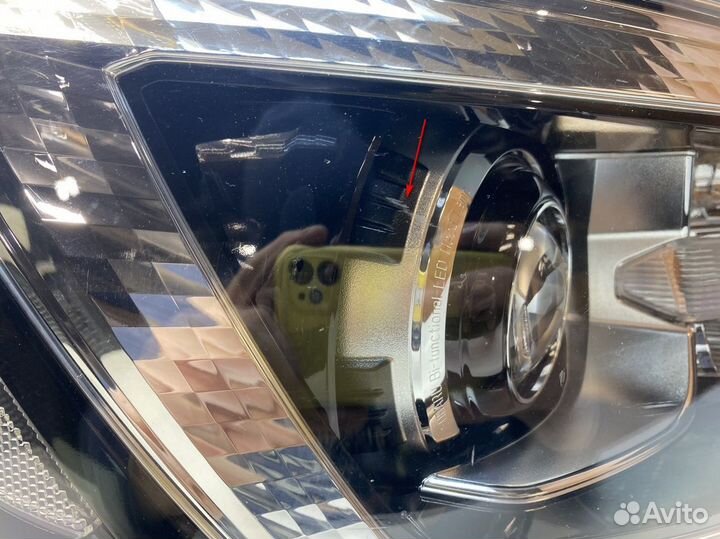 Фара правая Subaru Forester SK (S14) 2018-2021 Led