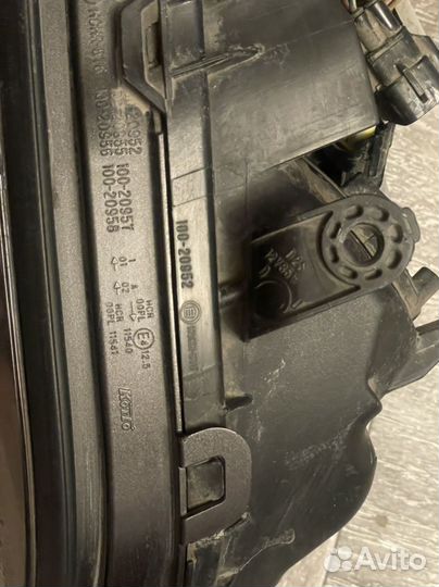 Фара передняя правая subaru bl bp